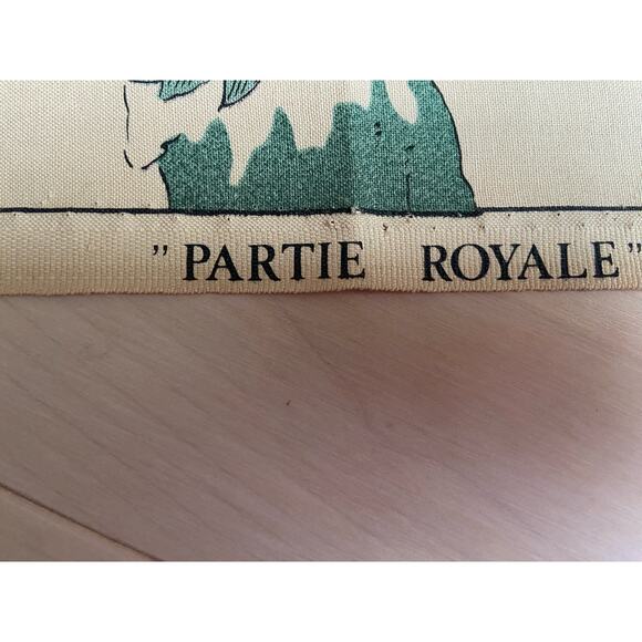 Pierre Frey - Paris "Partie Royale" fabric golf vintage swatch 27” x 35” - Picture 5 of 6